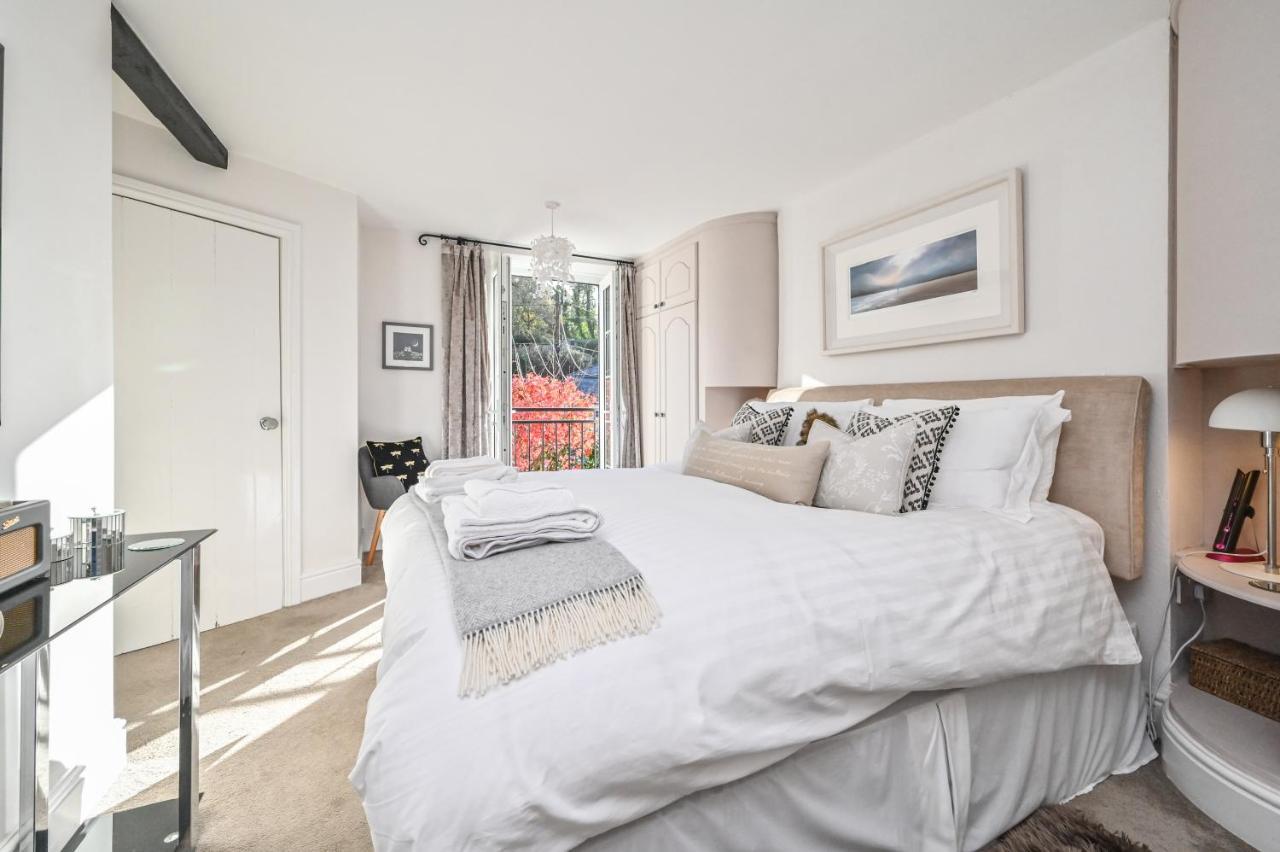 A Superb Bijou Retreat With Jacuzzi Near An Excellent Village Pub Yelverton Exterior photo